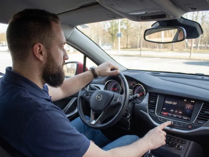 test-driving-used-car-budapest-tips