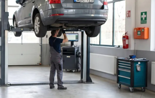 carsherpa-vehicle-car-inspection-budapest-hungary-government-MOT-TUV